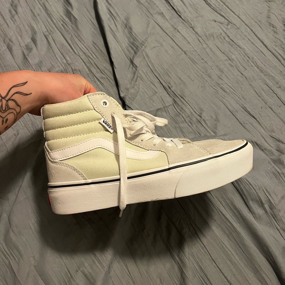 High-Top Vans in Mint Green